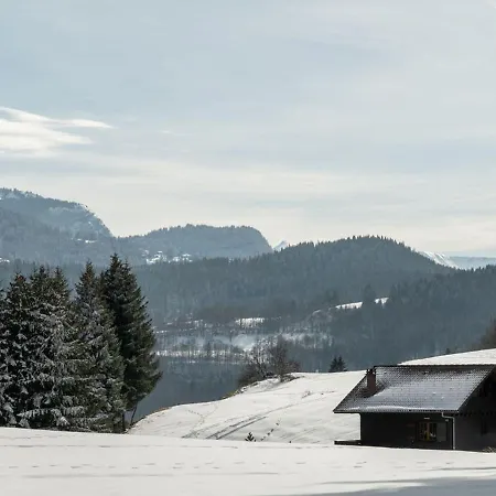 Duplex Lumineux 3 Pieces, 7 Pers, 3 Balcons, Proche Pistes Et Commerces, Parking, Ski Bus - Fr-1-572-72 Apartment *