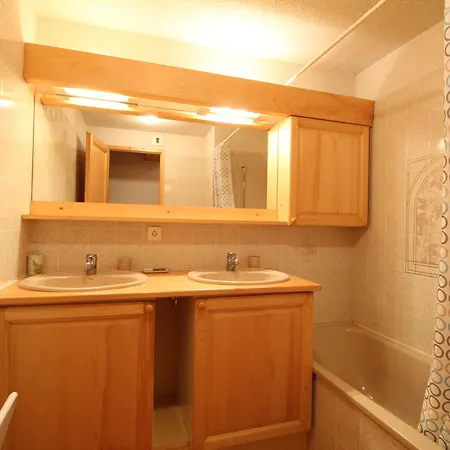 Duplex Lumineux 3 Pieces, 7 Pers, 3 Balcons, Proche Pistes Et Commerces, Parking, Ski Bus - Fr-1-572-72 Apartment Araches-la-Frasse