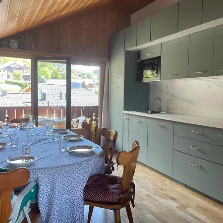 Duplex Lumineux 3 Pieces, 7 Pers, 3 Balcons, Proche Pistes Et Commerces, Parking, Ski Bus - Fr-1-572-72 Apartment *